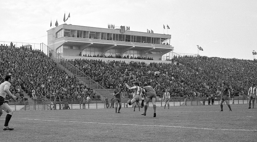 Imagine de la meciul inaugural Steaua – OFK Belgrad