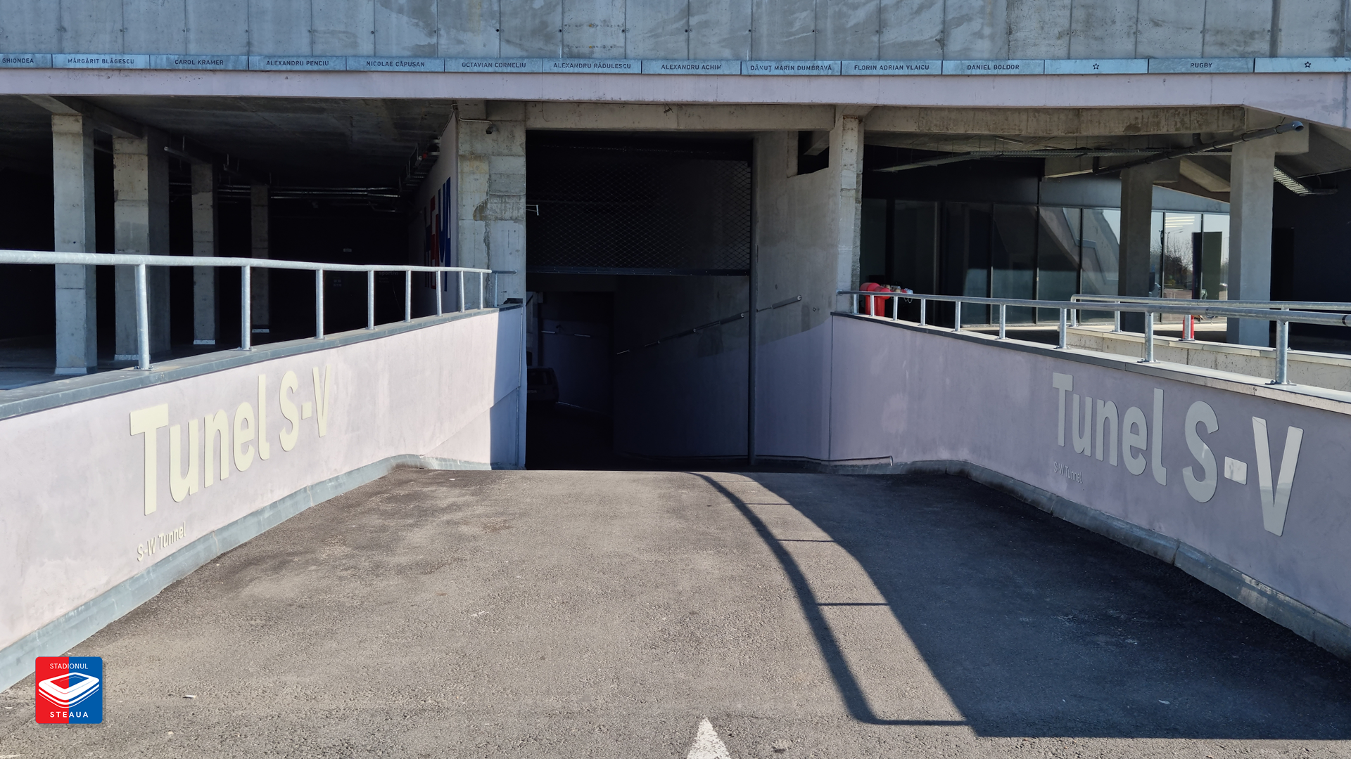 Exterioare, fotografia 8